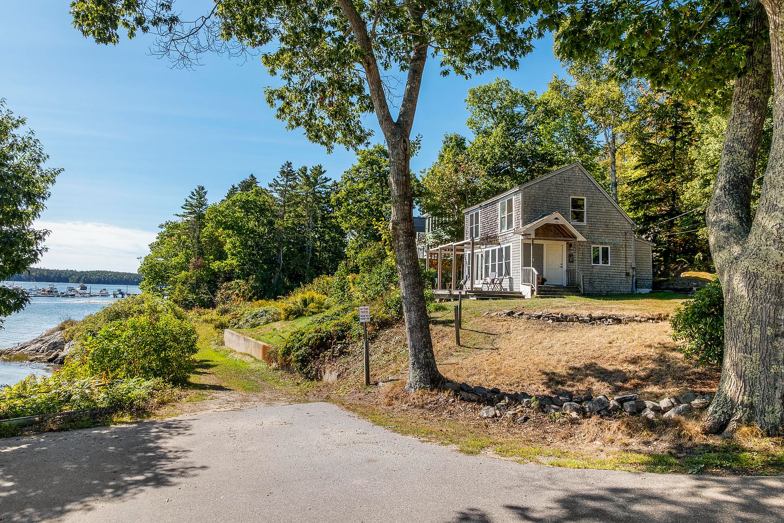 Property listing photograph
