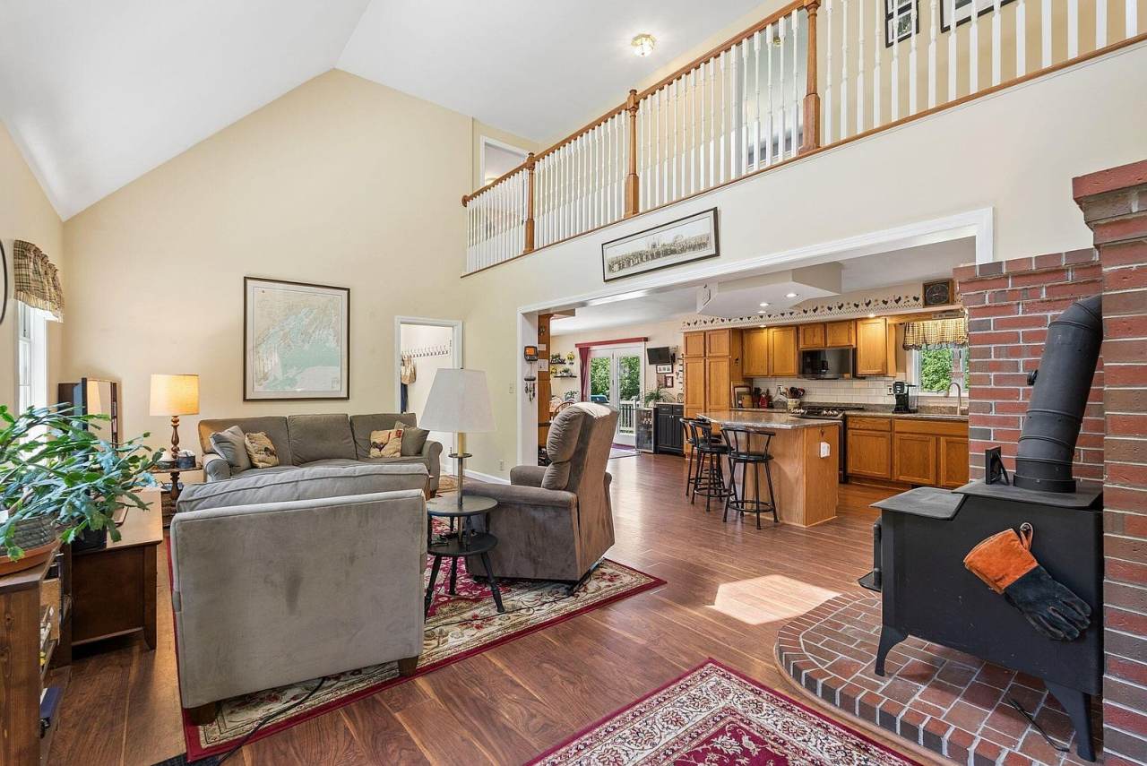 Property listing photograph