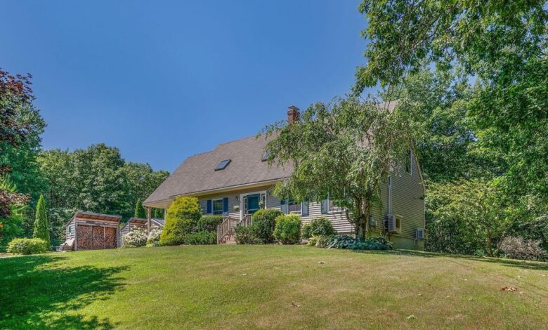 Property listing photograph