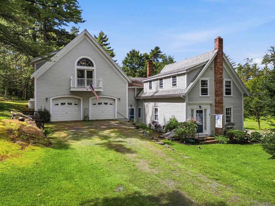 Property listing photograph