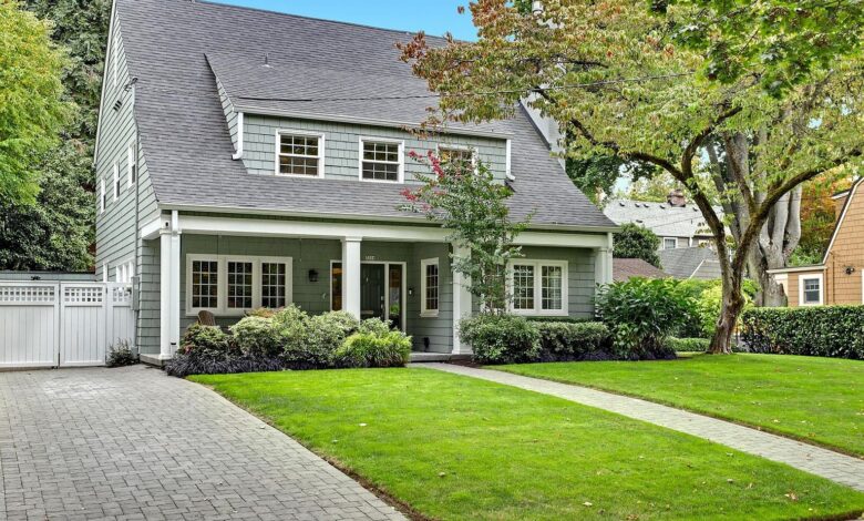 Property listing photograph