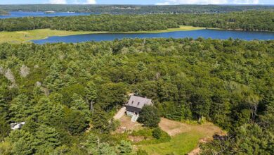 Property listing photograph