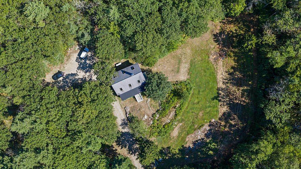 Property listing photograph