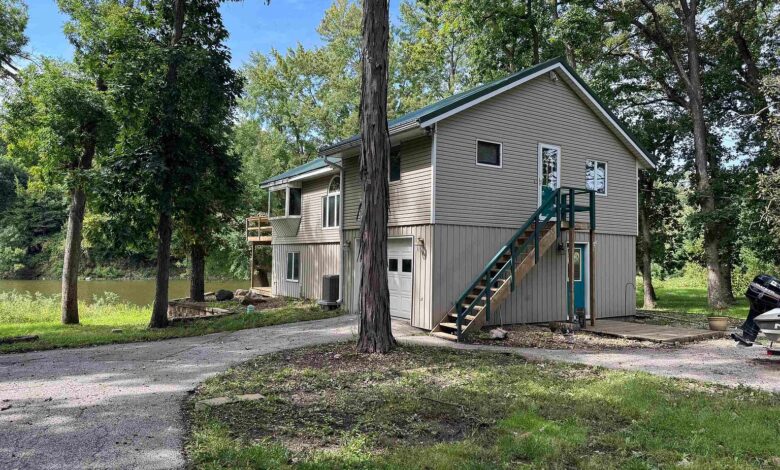 Property photo: 120 Country Club Dr, Humboldt, IA 50548